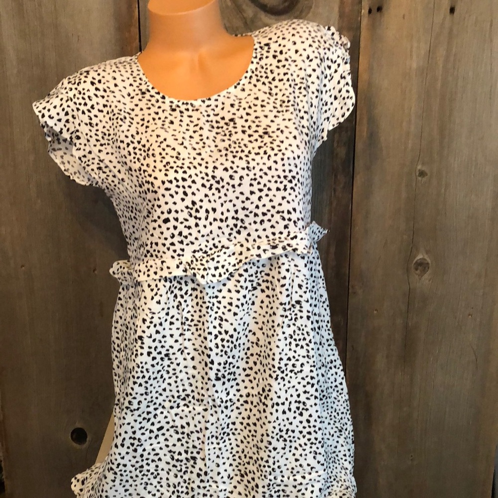 Gilli Dress in Black & White Print Size Small